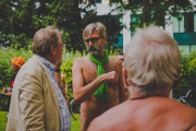 16 juin 2018: le militant naturiste et écologique .Jérome Jolibois , organisateur de la 13e édition de Cyclonudista regroupant près de 300 cyclistes nus ou habillés ainsi que des handicapés pour attirer l’attention sur la vulnérabilité des cyclistes  en ville; Bruxelles, quartier européen, Belgique ;      Europe                                                                             16 June 2018: the environmental and naturist activist Jerome Jolibois, organizer of the 13rd Cyclonudista edition gathering around 300 cyclists naked or in clothed  to raise awareness on cyclists vulnerability in the city,; Brussels, European neighbourhood, Belgium; Europe