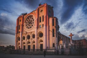 HAITI - EARTHQUAKE SURVIVORS -  PRAYERS - COLLAPSED CATHEDRAL - PORT AU PRINCE