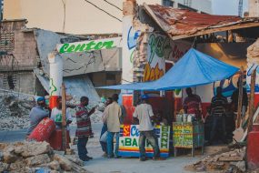 HAITI - EARTHQUAKE SURVIVORS -  RECOVERY - PORT-AU-PRINCE - LOTTO