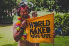 16 juin 2018: 13e édition de Cyclonudista regroupant près de 300 cyclistes nus ou habillés pour attirer l’attention sur la vulnérabilité des cyclistes  en ville; Bruxelles, Belgique                                                                             16 June 2018: 13rd Cyclonudista edition gathering around 300 cyclists naked or in clothed to raise awareness on cyclists vulnerability in the city,; Brussels, Belgium
