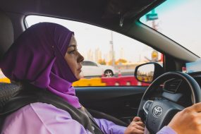 UAE  - SHEIKH ZAYED - ABU DHABI - MUSLIM FEMALE TAXI DRIVER