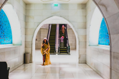 16 Décembre 2018:  Femmes musulmanes faisant les ablutions à la Grande Mosquée Sheikh Zayed dans l'Emirat d'Abu Dhabi, plus grande mosquée des Emirats, Emirats Arabes Unis, Abu Dhabi, Emirats Arabes Unis                                                                                  16 Decembre 2018: Muslim women cleaning up at the Sheikh Zayed Grand Mosque, the largest mosque in the Emirates, Abu Dhabi, United Arabic Emirates