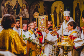 6-7 janvier 2012: Cérémonie du Noel orthodoxe russe avec la diaspora russe de France, Eglise des Trois Saints Pères, Paris (75), France.6-7 January 2012: Russian Orthodox Christmas with the Russian diapora in France, Church of the Three Holy HIerarchs Paris (75), France.