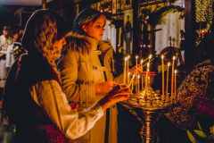6-7 janvier 2012: Cérémonie du Noel orthodoxe russe avec la diaspora russe de France, Eglise des Trois Saints Pères, Paris (75), France.6-7 January 2012: Russian Orthodox Christmas with the Russian diapora in France, Church of the Three Holy HIerarchs Paris (75), France.